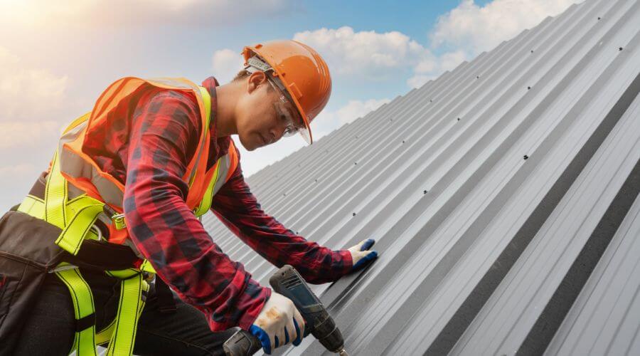 Professional metal roof installation in Kingston, IL